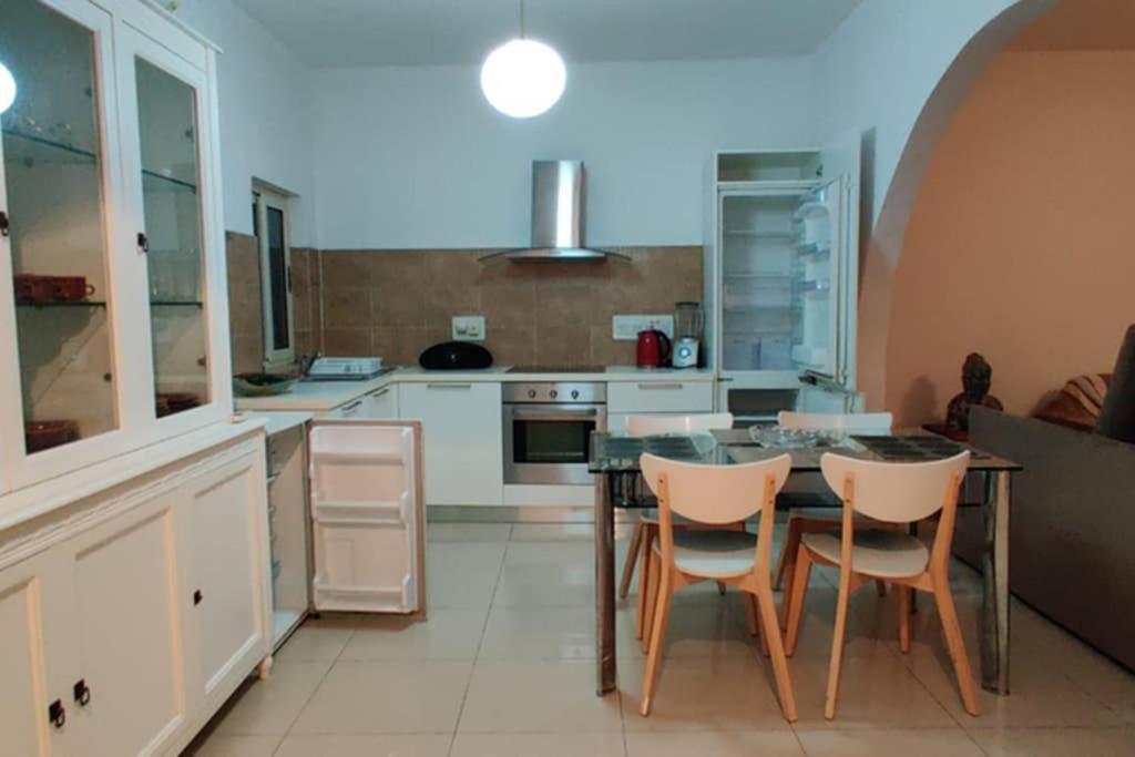 Confortable And Quiet Apartment In St. Julian Saint Julian's Exteriér fotografie